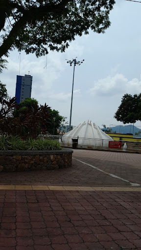 Adam Toys Taman Kerang
