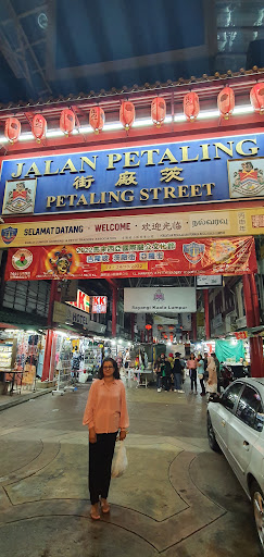 Kedai Permainan Kanak-kanak Hoong Hing