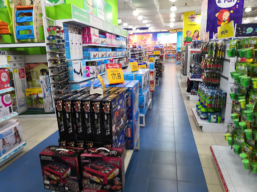 ToysโRโUs - NU Empire Shopping Gallery ToysโRโUs - NU Empire Shopping Gallery