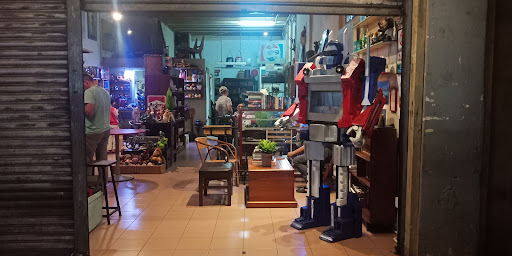 Toys Mania Shop (previously operated at Kuantan Collectibles) Toys Mania Shop (previously operated at Kuantan Collectibles)