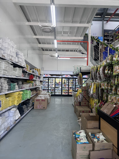 33 Superstore