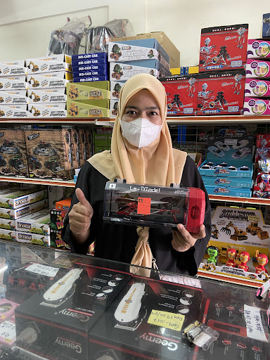 QQ Toy Mart