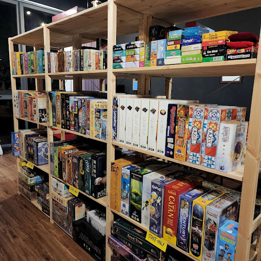 Snacks & Ladders Board Games Bistro / Cafe