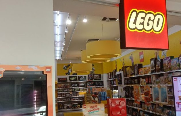 lego certified store nu empire