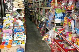 Kedai mainan Naa9 shop